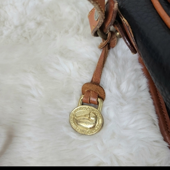 Purses - Picture 12 of 13